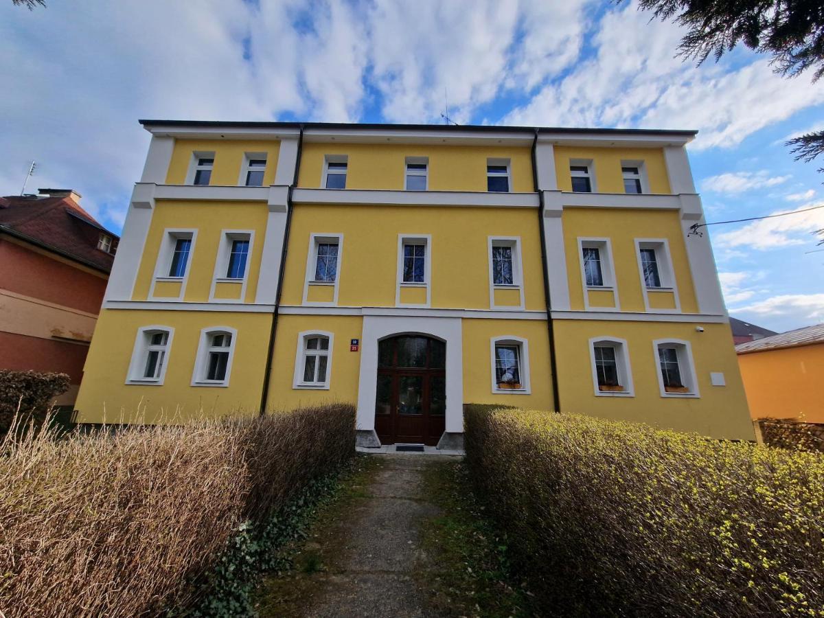 Апартаменты Slatina Франтишкови-Лазне Экстерьер фото